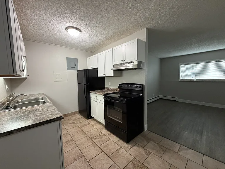 5042 El Camino Dr #91 — Photo 12