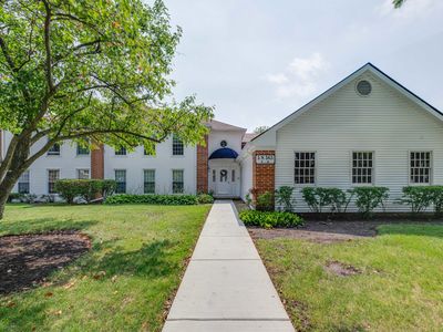 5S565 Paxton Dr APT H, Naperville, IL, 60563