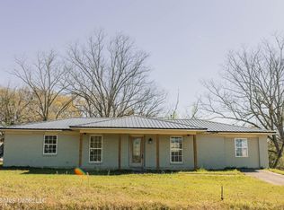 258 Mount Pleasant Rd, Lucedale, MS 39452