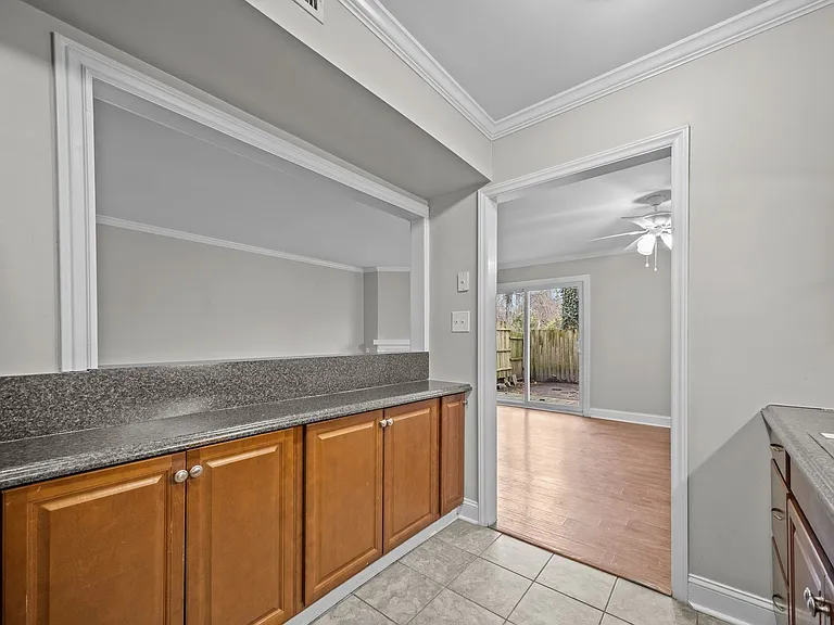 4 S Onsville Pl — Photo 9