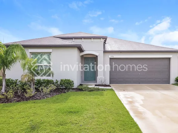 1593 Blue Rose Dr, Ruskin, FL 33570