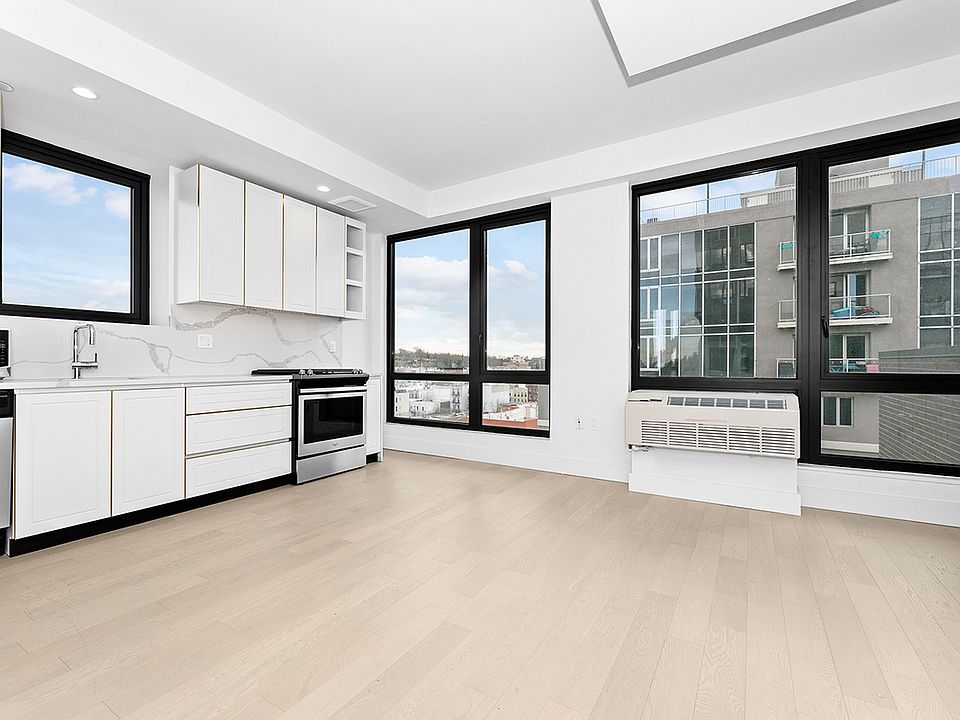 1st image of 569 4th Ave #5R