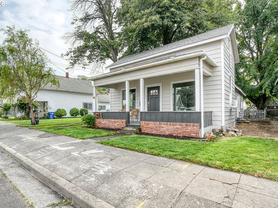 1st image of 611 SW 4th St