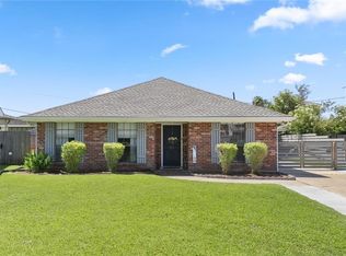 21 Bronco Ln, Saint Rose, LA 70087