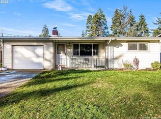 2321 17th St, Florence, OR 97439
