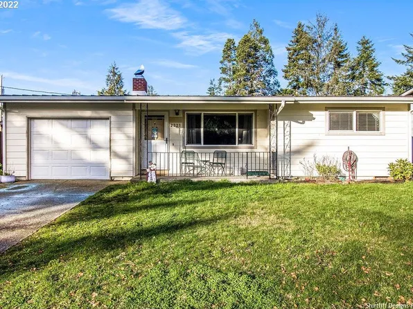 2321 17th St, Florence, OR 97439