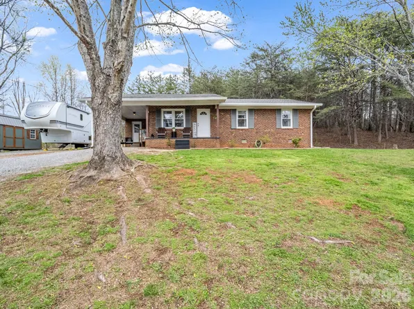 248 Bible School Rd, Lake Lure, NC 28746