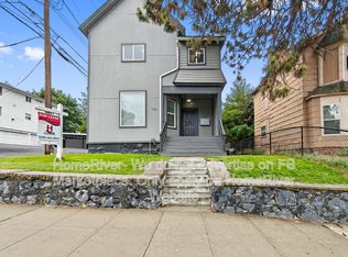 712 S Maple St APT 3, Spokane, WA 99204