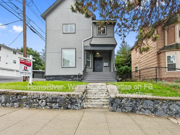 712 S Maple St APT 3, Spokane, WA 99204