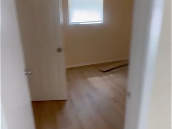 3rd image of 339 Clovis Pl APT 1