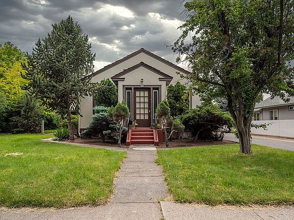Vintage Craftsman Home
