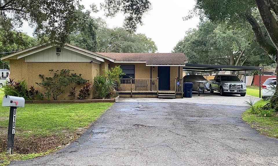 1st image of 8107 N Packwood Ave