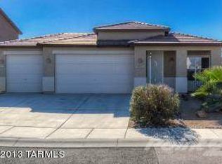 10075 N Blue Crossing Way, Tucson, AZ 85743