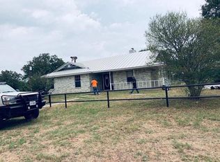 596 Nink Rd, Smithville, TX 78957