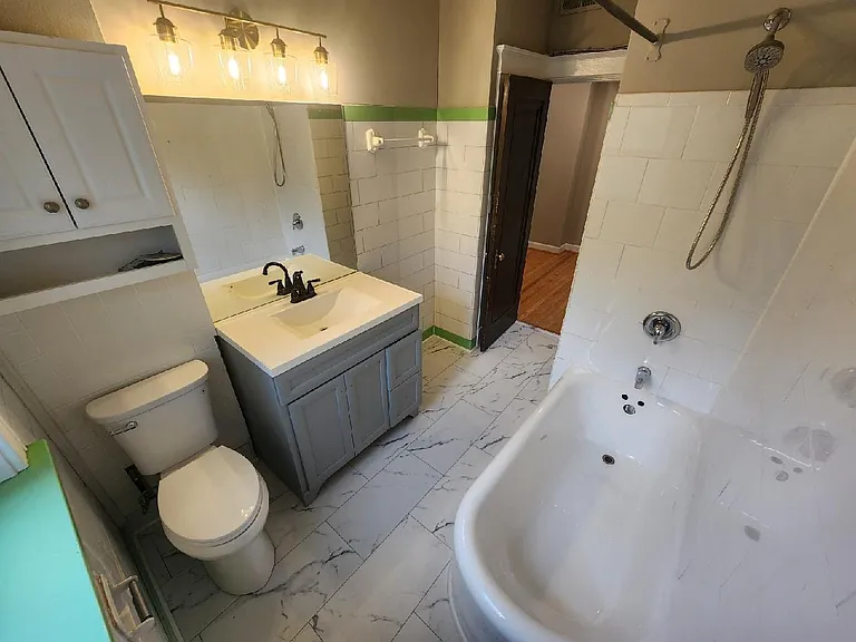 6403 San Bonita Ave #2F — Photo 42