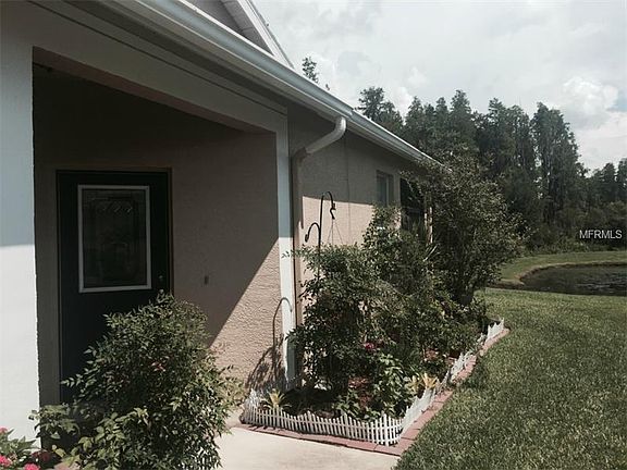 3rd image of 19158 Weymouth Dr