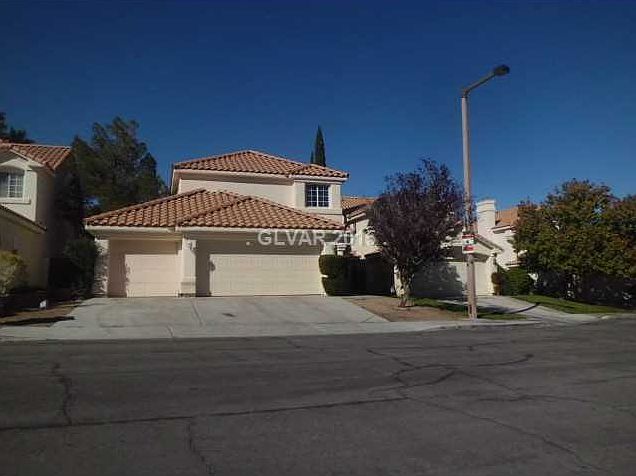 1st image of 2333 Babcock Dr