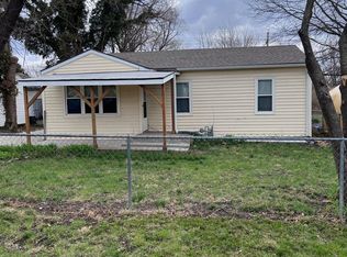 3206 SE Colorado Ave, Topeka, KS 66605