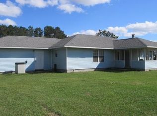 101 S Cypress St, Walnut Hill, FL 32568