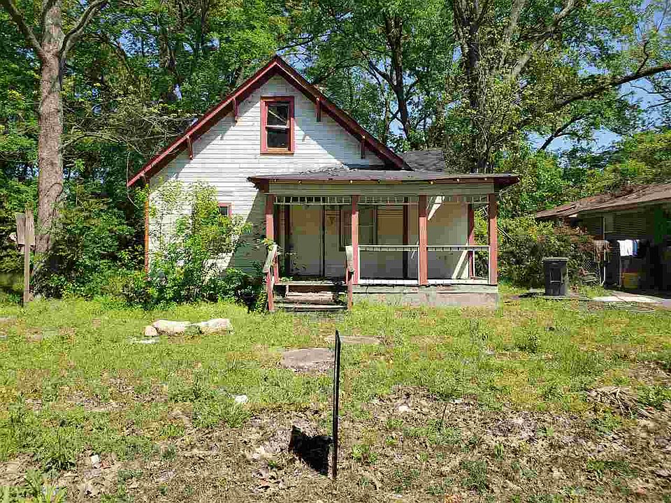 1st image of 1192 N Bellevue Blvd