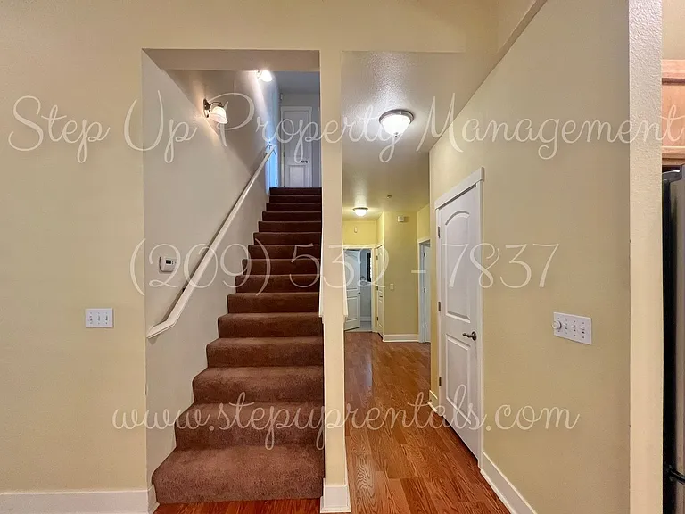 18 Cottage Ct — Photo 7