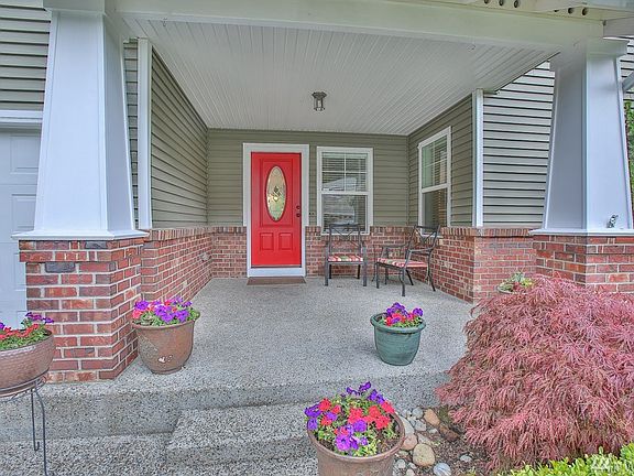 3rd image of 17915 93rd Ave E