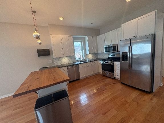 4th image of 1326 N 5th St #6