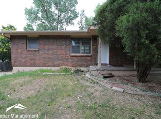 824 Dondee Dr, Manhattan, KS 66502
