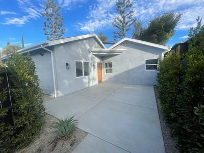 13751 Sylvan St, Van Nuys, CA, 91401
