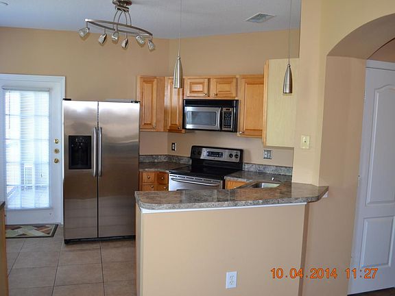 5th image of 10516 Villa View Cir