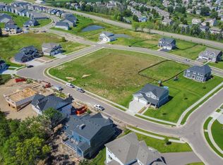 6943 Lakewood Ct NE, Albertville, MN 55301