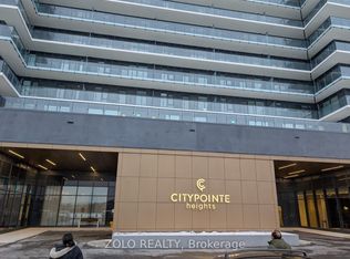 15 Skyridge Dr #820, Brampton, ON L6P 4N9
