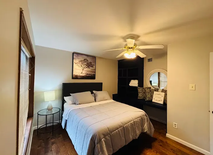 2407 Winding Hollow Ln — Photo 11
