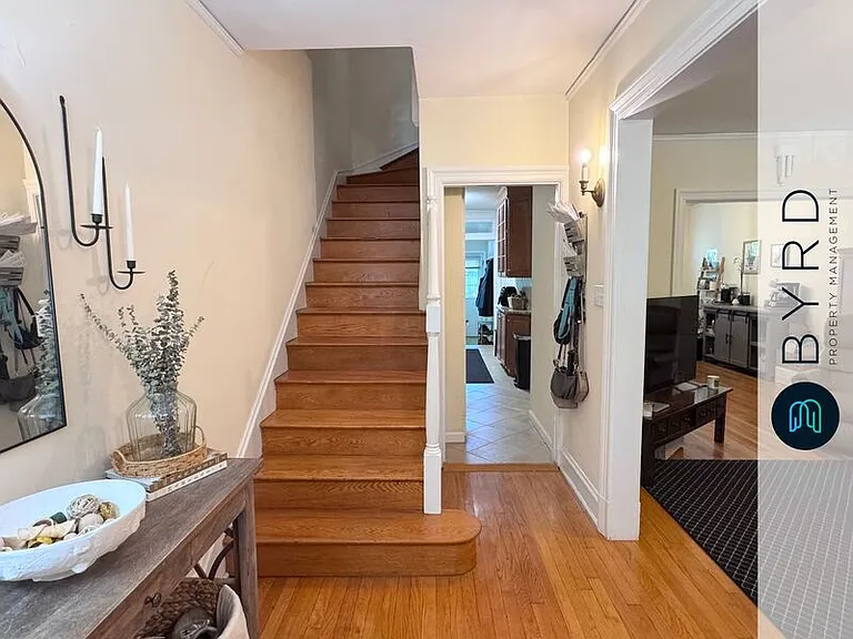 3427 Ellwood Ave — Photo 6