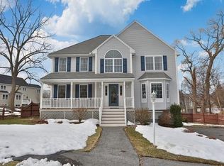 2 Hailey Way, Woburn, MA 01801