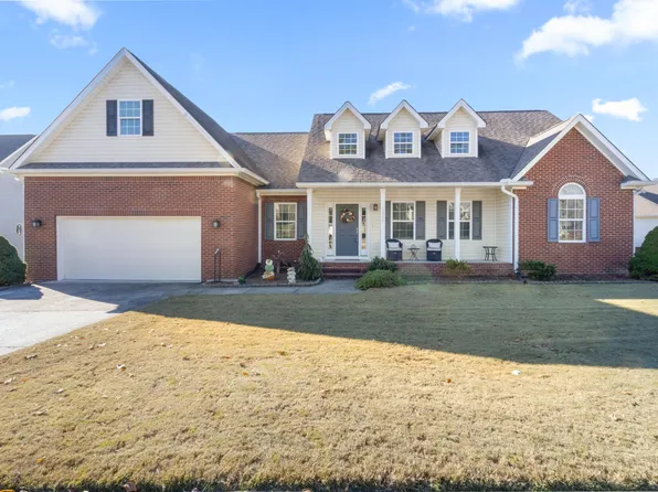 12215 Plow Ln, Soddy Daisy, TN 37379