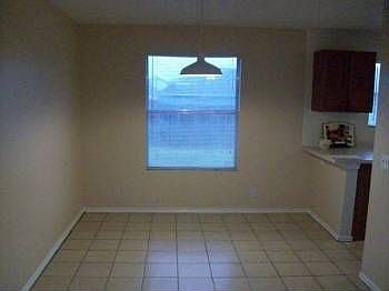 4th image of 302 W Wild Senna Dr