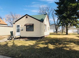 320 9th St S, Breckenridge, MN 56520