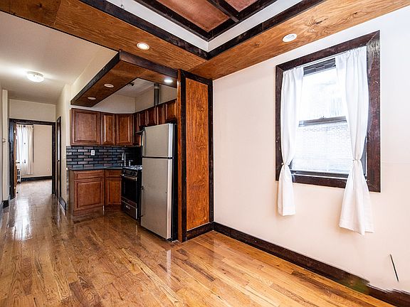 2nd image of 88 Starr St APT 2R