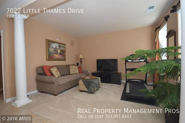 7022 Little Thames Dr — Photo 3
