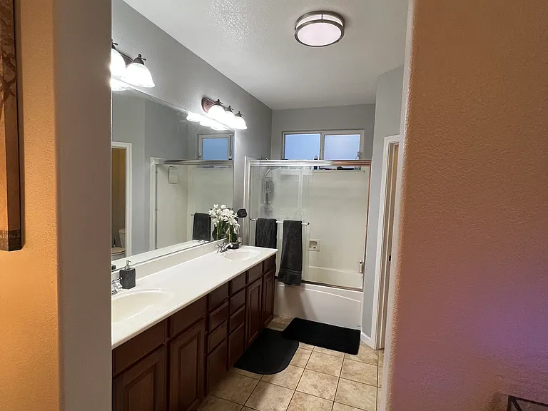 2834 Stonegate Dr — Photo 24