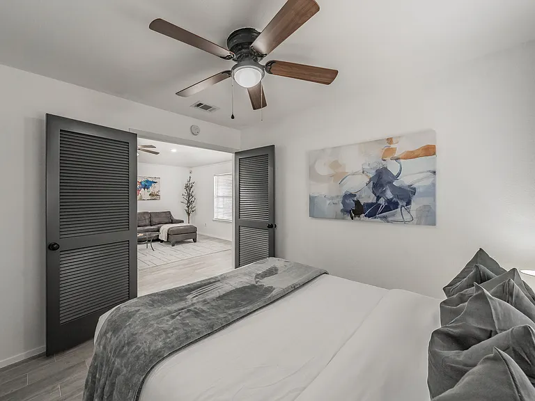 8901 Thompson Cir — Photo 9