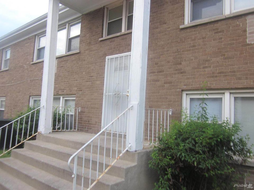 1st image of 15006 Dorchester Ave APT 2E