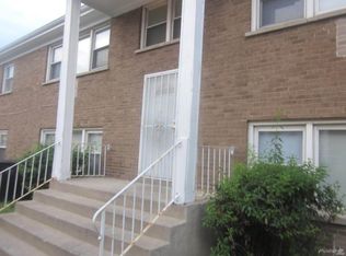 15006 Dorchester Ave APT 2E, Dolton, IL 60419