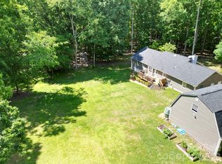 9309 N Pine Hill Ln, Charlotte, NC 28215