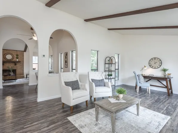 705 Mockingbird Dr, Lewisville, TX 75067