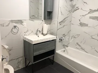 Rented by Metropolis International Realty Inc.