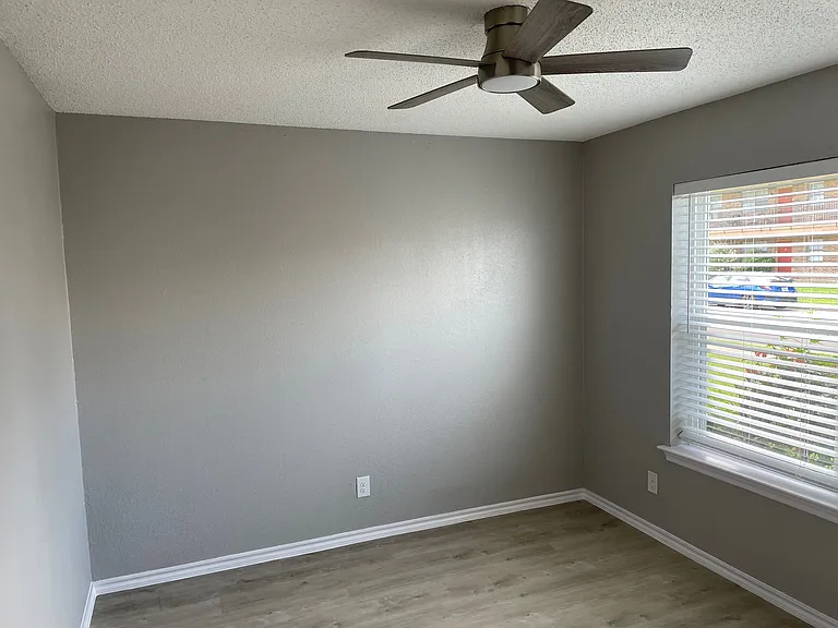 1000 W Avenue A #1014 — Photo 5