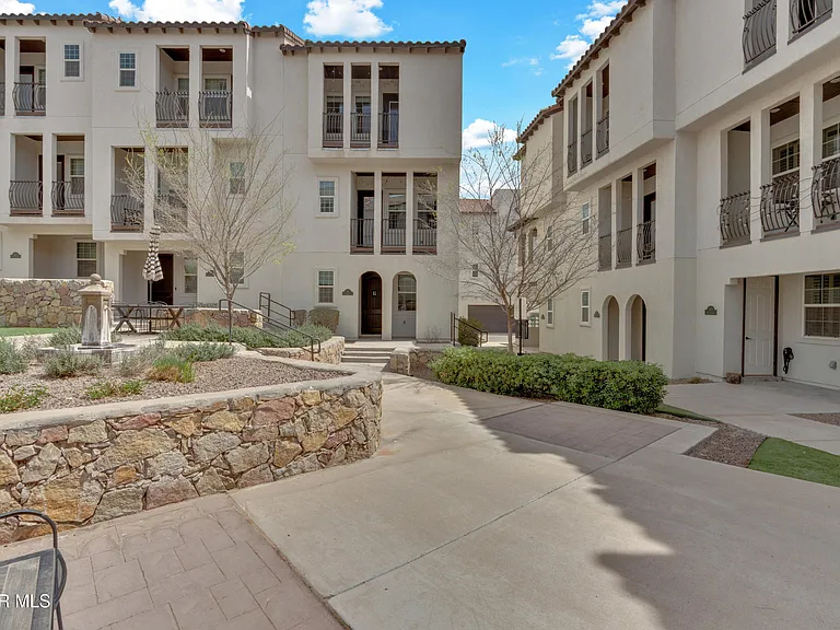 461 Vin Benicarlo Pl — Photo 53