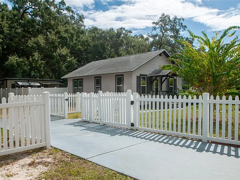 1235 Bass Blvd — Photo 22